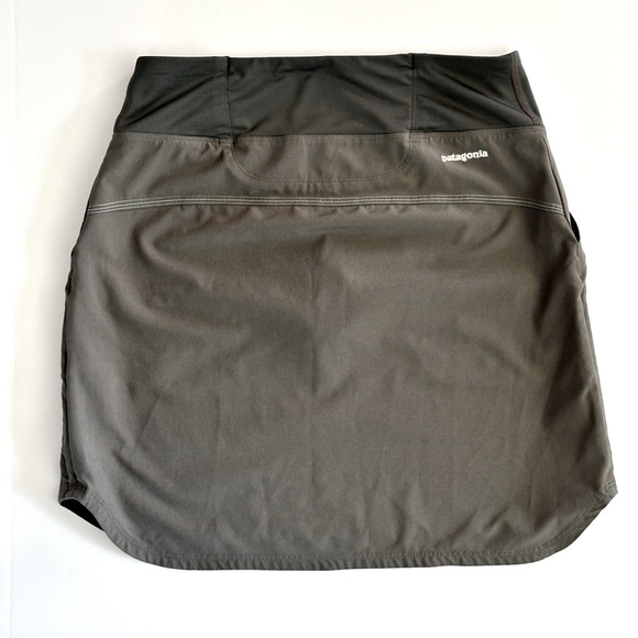 Patagonia Tech Skort XS Gray | Athletic Hiking Travel Skirt - Picture 5 of 14